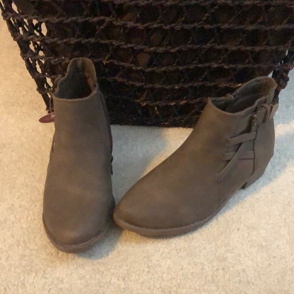 Girls Booties Brand New w/ Tags